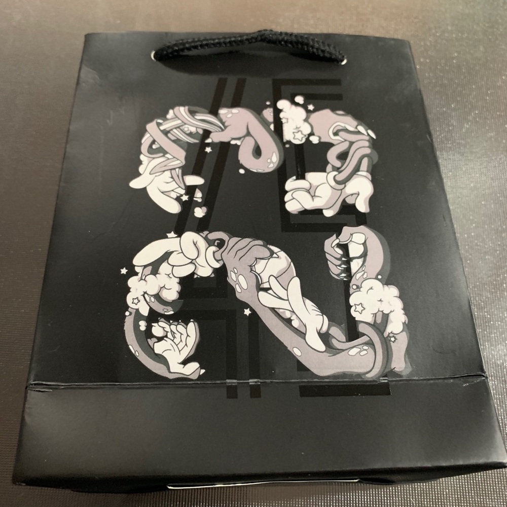 AirPod Case - Picture 10 of 11